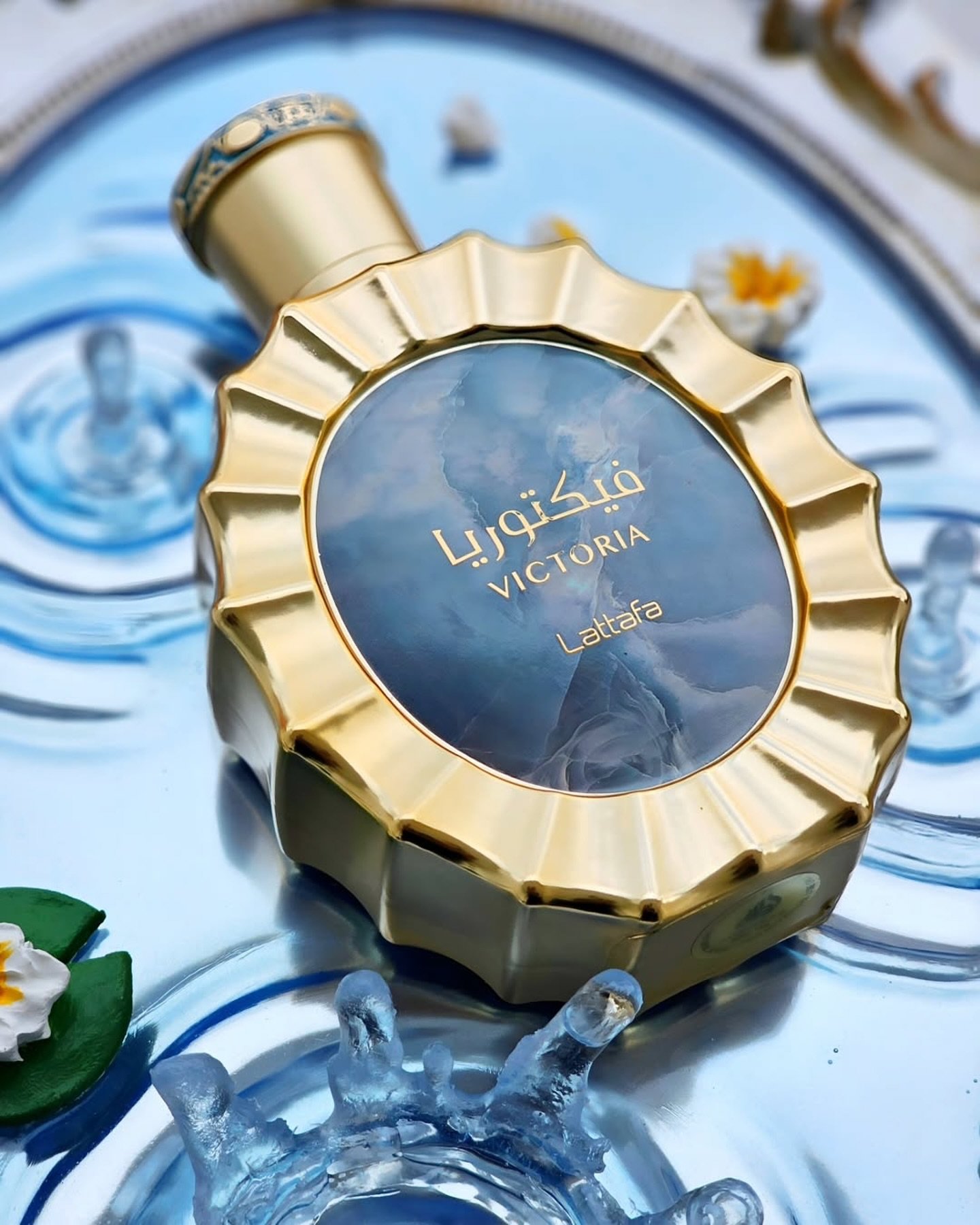 Frasco azul luxuoso do perfume árabe Lattafa Victoria 100ml