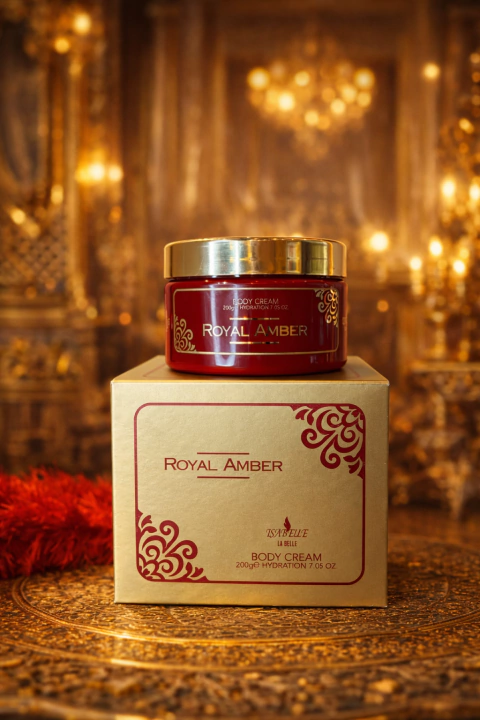 Pote luxuoso do Hidratante Corporal Royal Amber em Pasta da Isabelle La Belle 200g.