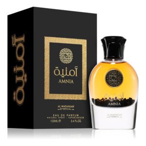 Ingredientes florais orientais e amêndoas inspiradores do Al Wataniah Amnia
